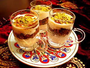 Kuru Yemişli Yoğurt