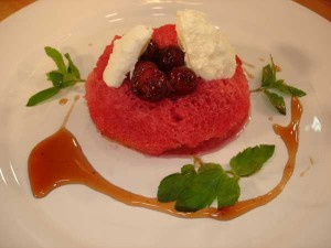 Vişneli Ekmek Tatlısı