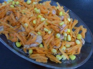 Ton Balıklı Havuç Salatası