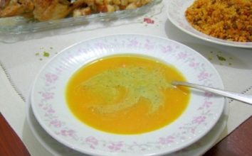 Fesleğen Soslu Sebze Çorbası