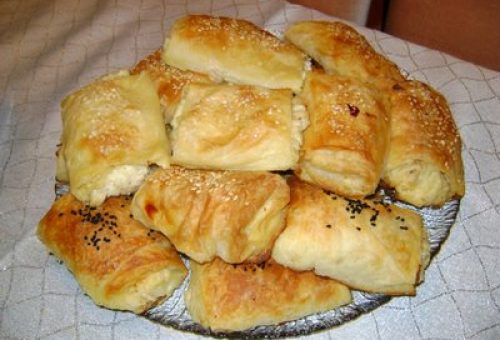 Beşamel Soslu Tavuklu Börek