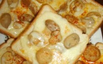 Kızartılmış Mantarlı Ekmek