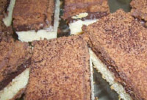 Bisküvili Yaş Pasta