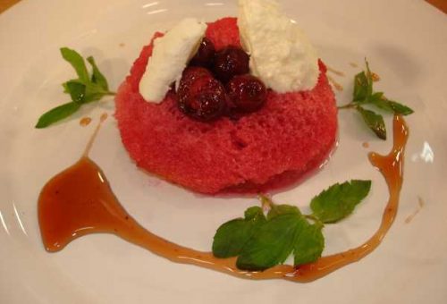 Vişneli Ekmek Tatlısı