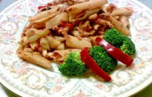 italyan usulü sebzeli makarna