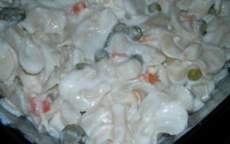 Mayonezli Makarna Salatası