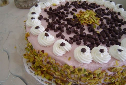 Vişneli Damla Çikolatalı Yaş Pasta