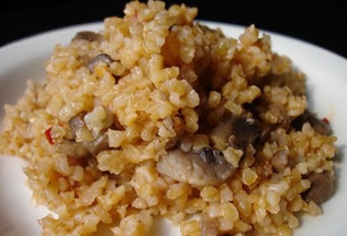 Oktay Ustadan Mantarlı Bulgur Pilavı