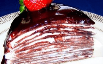 Krepli Çikolatalı Yaş Pasta