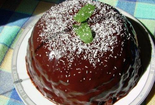 Çikolatalı doğum günü pastası