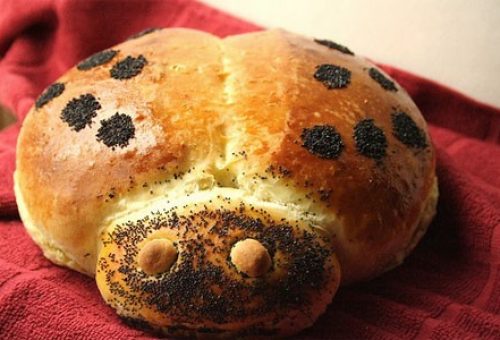 Uğur Böcegi Ekmek Tarifi