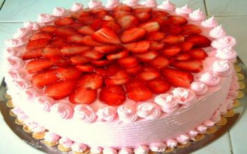 Kolay Kremalı Meyveli Pasta